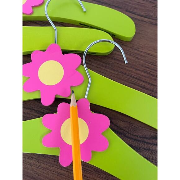 Set of 4 VTG Flower Power Kid Hangers Pink Green Girly Girl Y2K Princess Bedroom - Picture 4 of 6